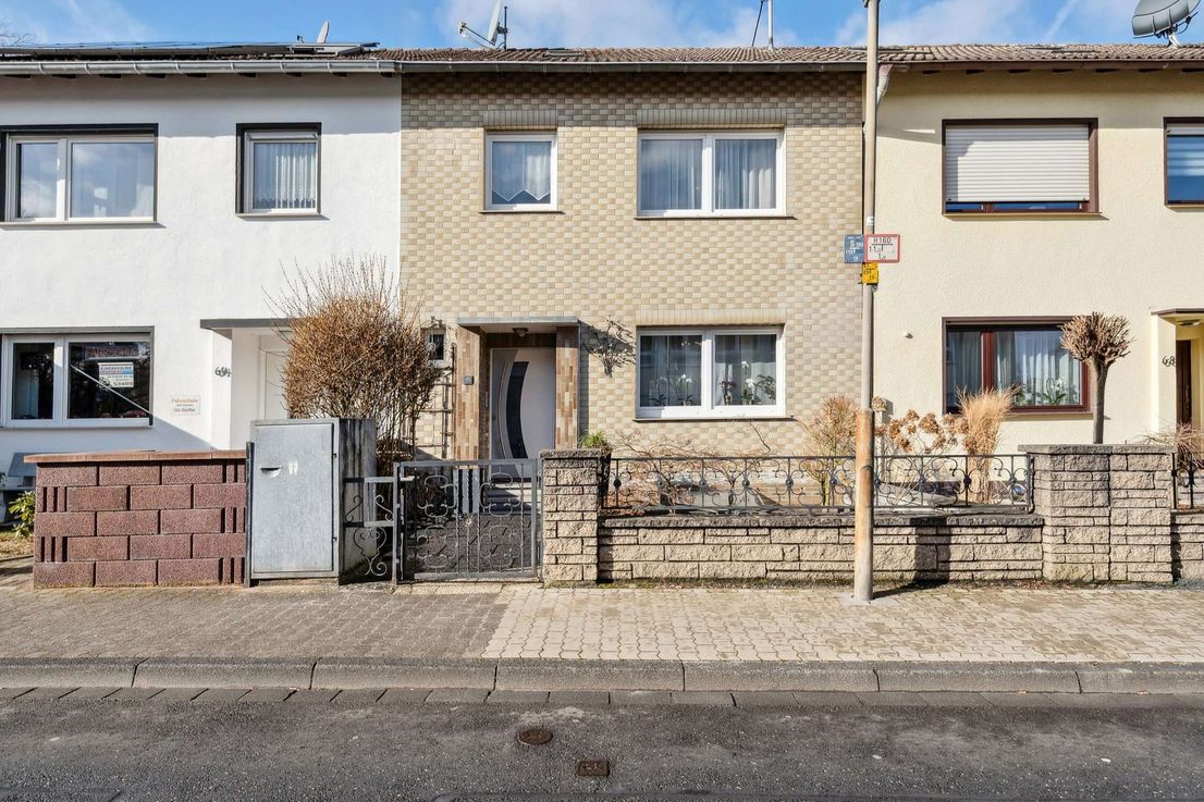 Gemütliches Reihenhaus mit Sauna in ruhiger Lage auf der Karthause