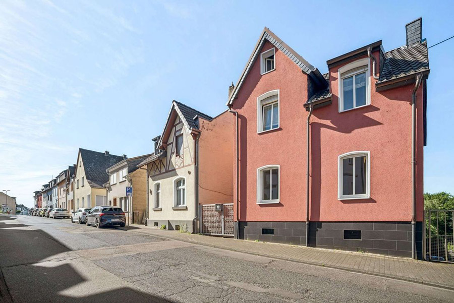Einfamilienhaus in ruhiger Lage mit großem Grundstück in Irlich