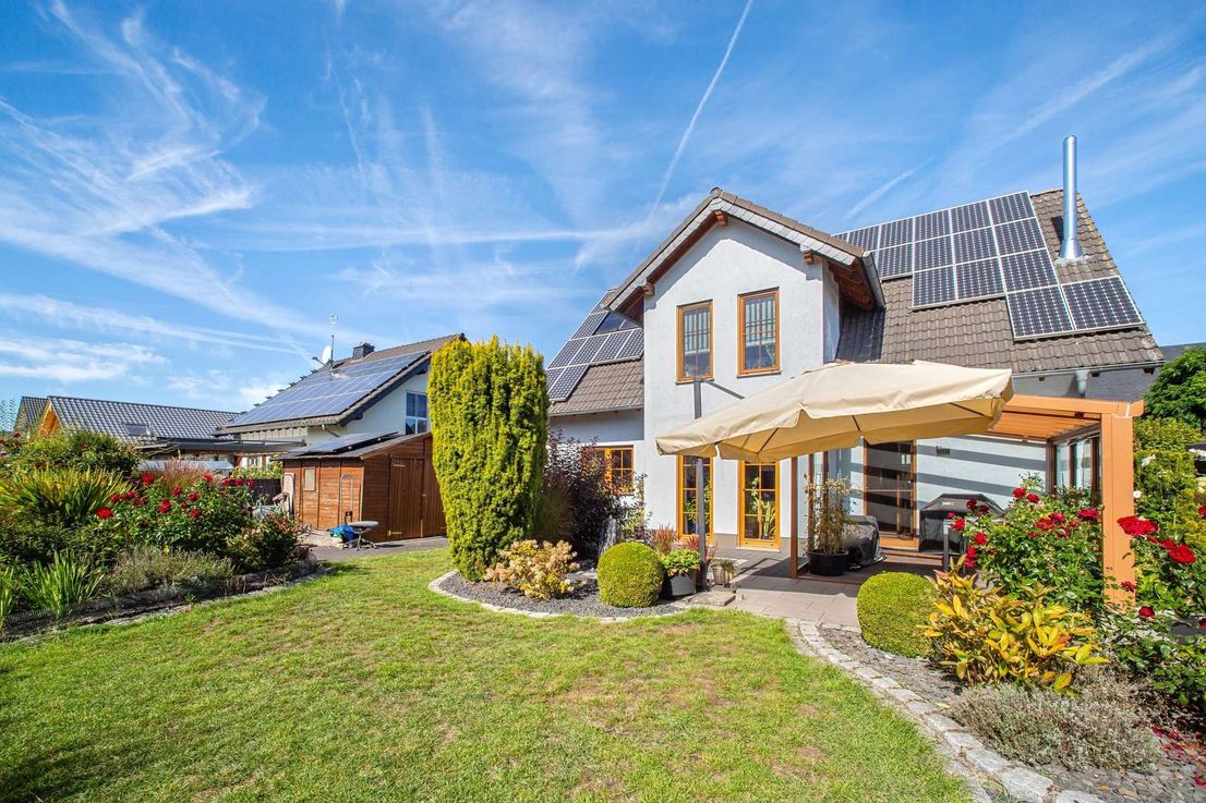 Modernes Einfamilienhaus in ruhiger Lage mit Technik für die Zukunft in Kollig